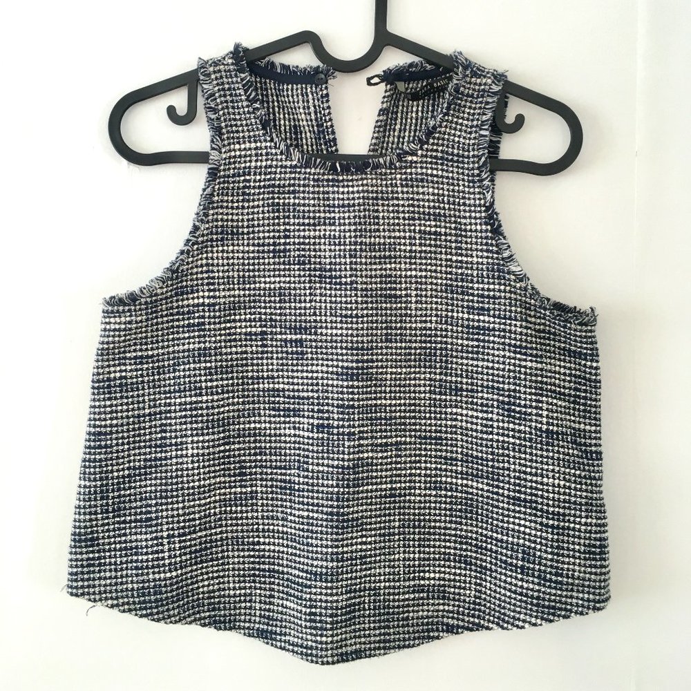 Zara Heavy Knit Sleeveless Top